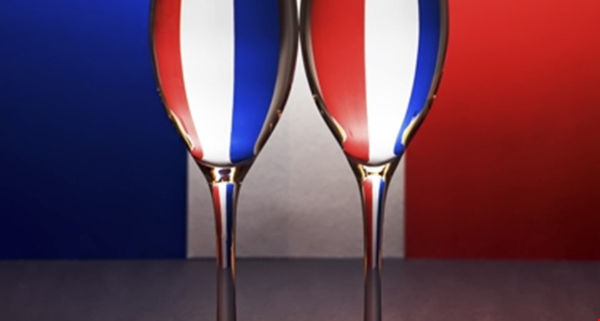Téměř dvě třetiny Francouzů nerozumí vínu