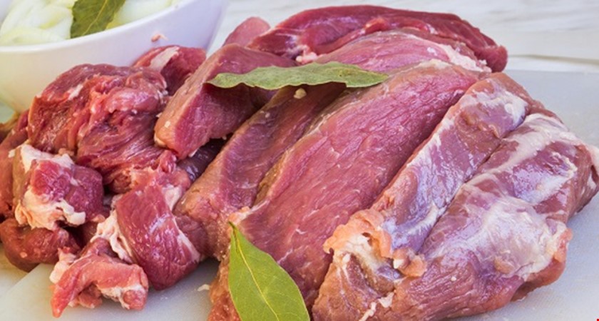 Veterináři pozastavili distribuci 190 tun brazilského masa