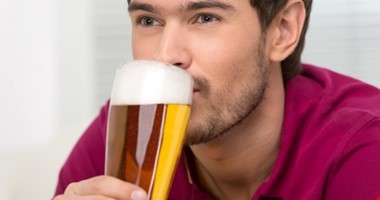 Jak pivo uvolňuje hormon štěstí?