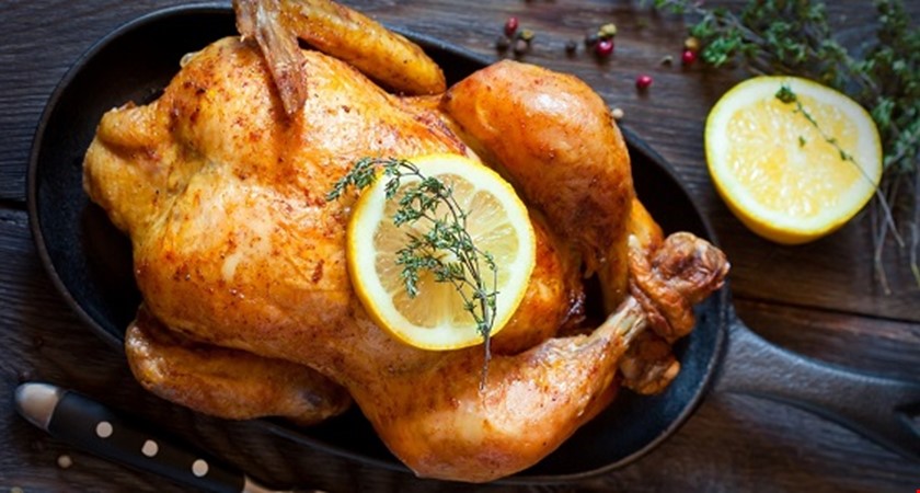 Sedm kroků k dokonale šťavnaté kuřecí pečínce