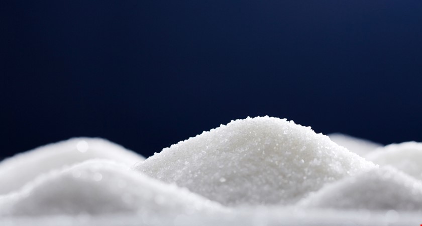 Svět se musí vypořádat s masivním nadbytkem cukru