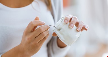 Češi jako jogurtoví jedlíci: Ročně jich sníme 15 kilo